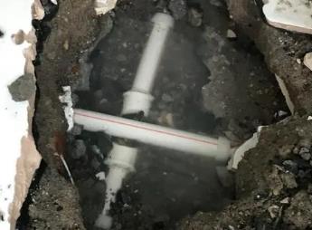 阿克塞阳台漏水维修公司为您分享楼上楼下漏水怎么处理